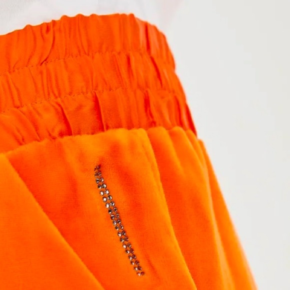 🌈✨3xHP✨🌈 𝗡𝗪𝗧 𝗘𝘀𝗰𝗮𝗱𝗮 𝗦𝗽𝗼𝗿𝘁 •  Velour Pants - Picture 6 of 16